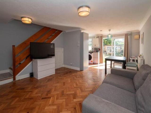 Cottage for sale in The Bridge, Kent
