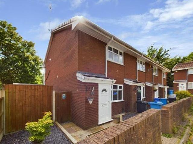 House for sale in Halton