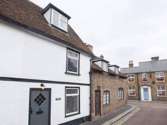 House for sale in Lyons, Greater London