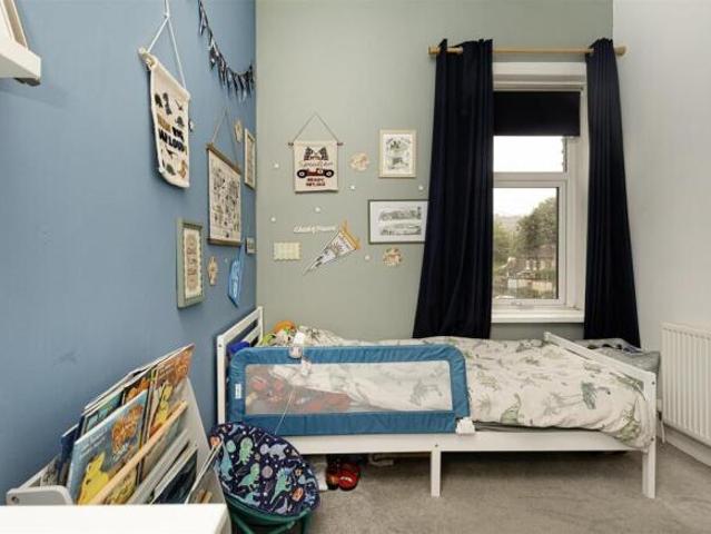 Cottage for sale in Milnsbridge, West Yorkshire