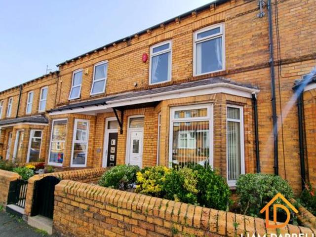 House for sale in Scalby Mills, Kepwick
