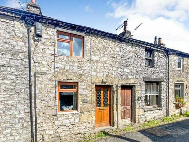 House for sale in Settle, North Yorkshire