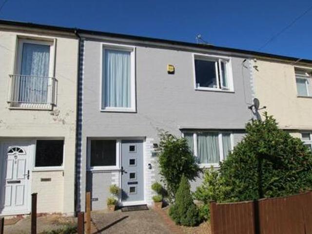 House for sale in Lower Halliford, Surrey