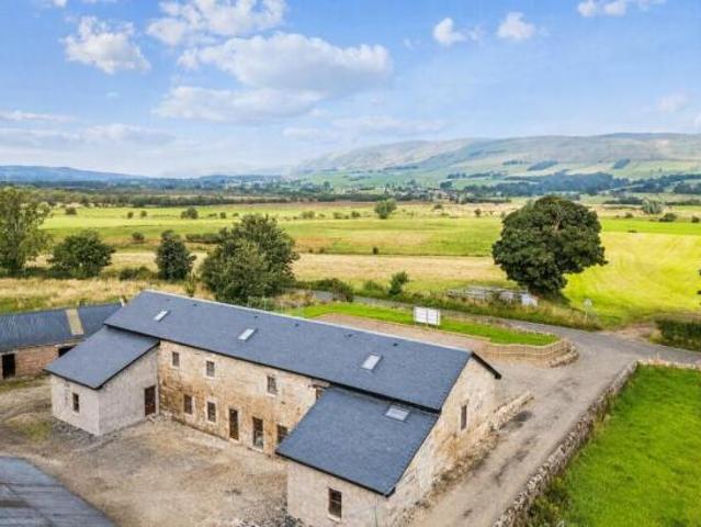 Cottage for sale in Kilsyth, Scotland