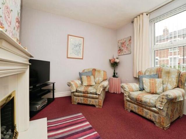 Cottage for sale in Barton, Gloucester