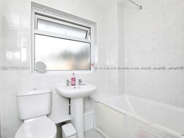 Cottage for sale in Sittingbourne, Swale
