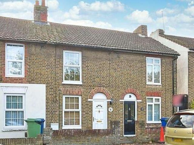 House for sale in Grove Park, Swale