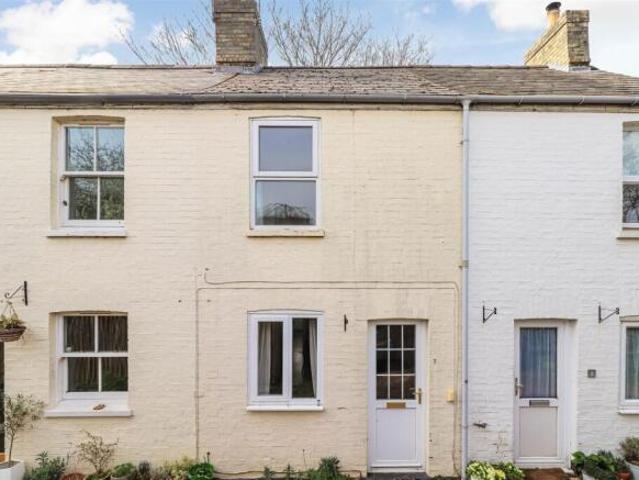 Cottage for sale in Arbury, Cambridgeshire
