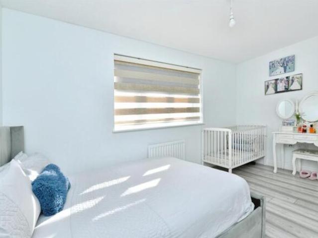 Cottage for sale in Mount Wise