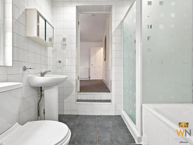 Cottage for sale in Chelmsford