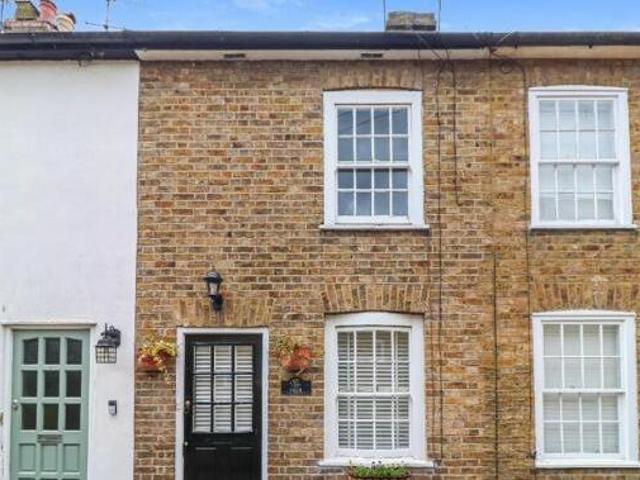 House for sale in Lyons, Greater London