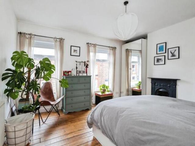 Cottage for sale in Georgia, Greater Manchester