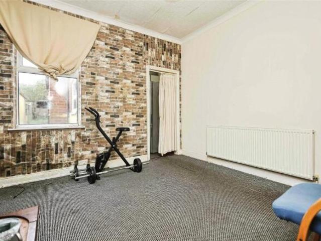 Cottage for sale in Smethwick, West Midlands