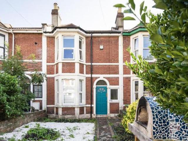 House for sale in Feckenham, City Of Bristol