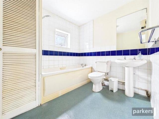 Cottage for sale in Kintbury, West Berkshire