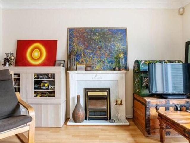 House for sale in Little Stanmore, Greater London