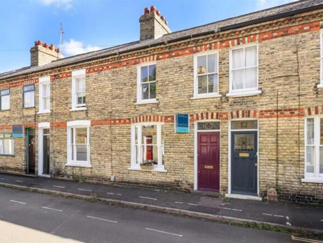 Cottage for sale in Romsey, Cambridge