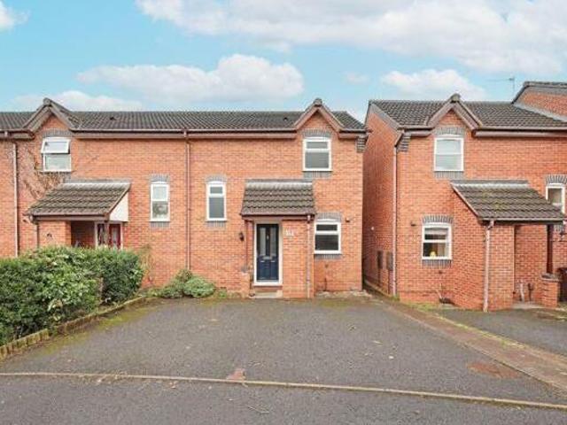 House for sale in Stone, Baswich