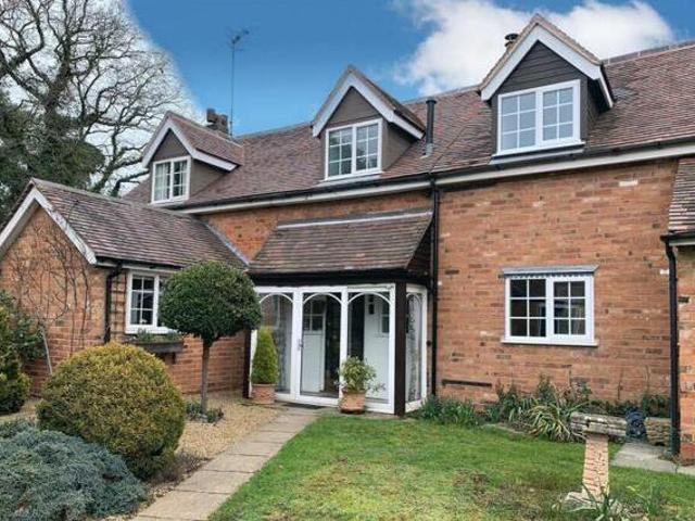 House for sale in Alderminster, Warwickshire