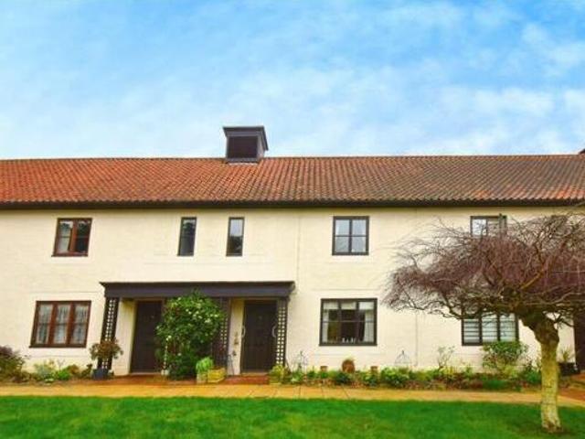 House for sale in Chelmondiston, Suffolk