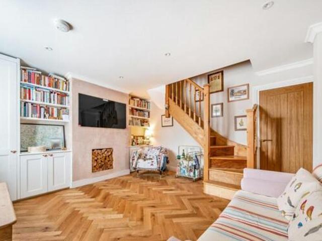House for sale in Surrey, England