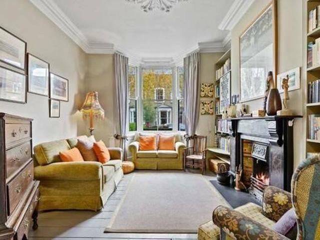 House for rent in Lyons, Greater London