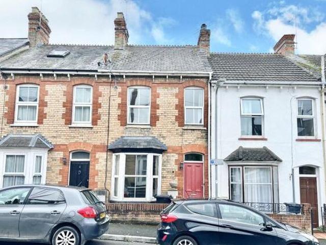 House for sale in Lambrook, Taunton
