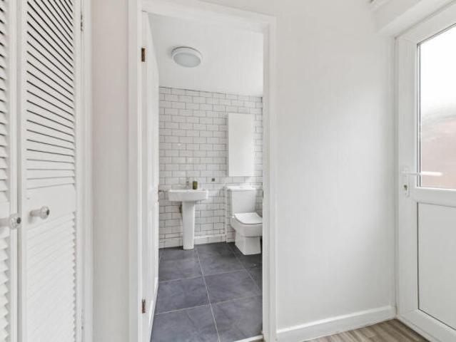 Cottage for sale in Lower Walton, Warrington