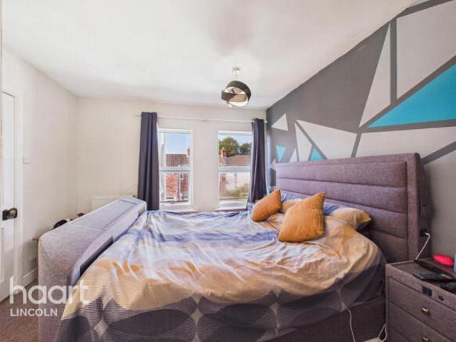 Cottage for sale in Boultham, Brayford