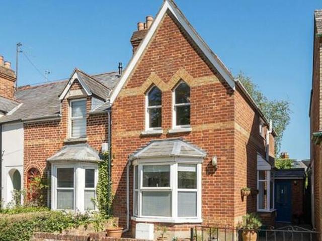 House for sale in The Slade, Oxfordshire