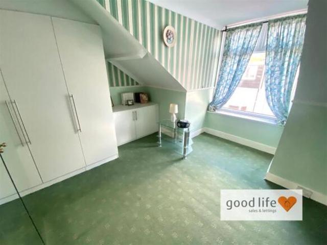 Cottage for sale in Barnes, Greater London