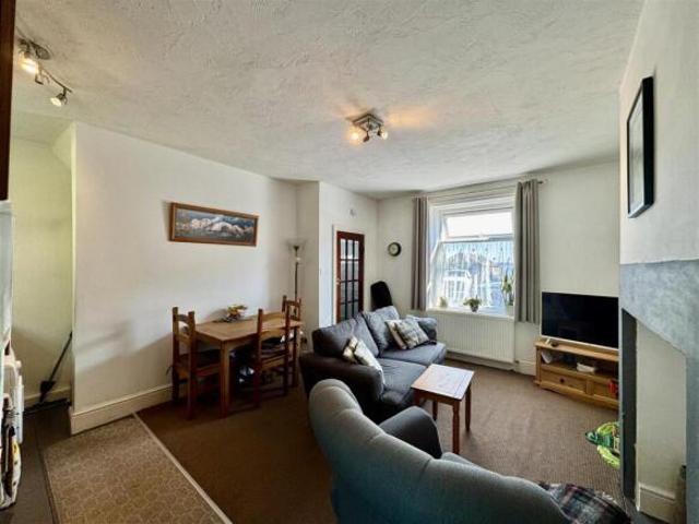 Cottage for sale in Almondbury, West Yorkshire
