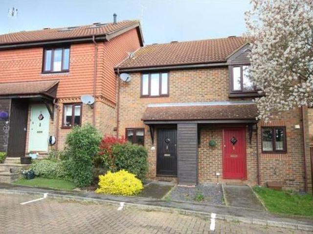 House for sale in Lyons, Greater London