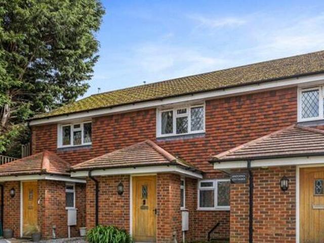 House for sale in Uckfield, Cross In Hand