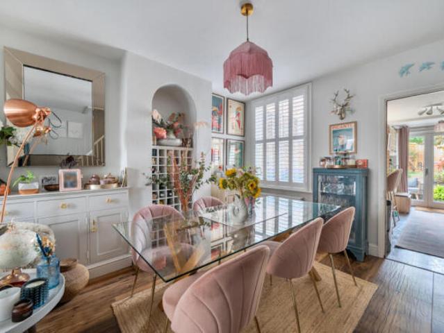 Cottage for sale in The Close, Winchester