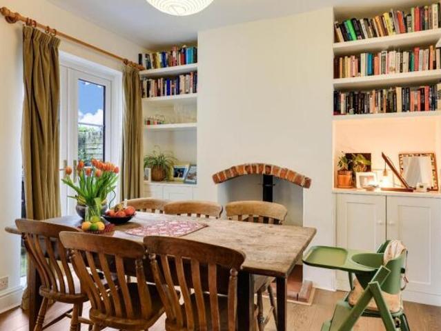 Cottage for sale in Arbury, Cambridgeshire
