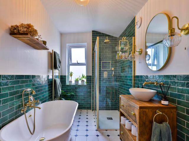 Cottage for sale in Holgate, High Field