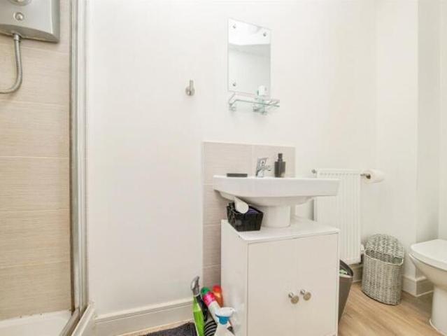 Cottage for sale in Chelmondiston, Suffolk