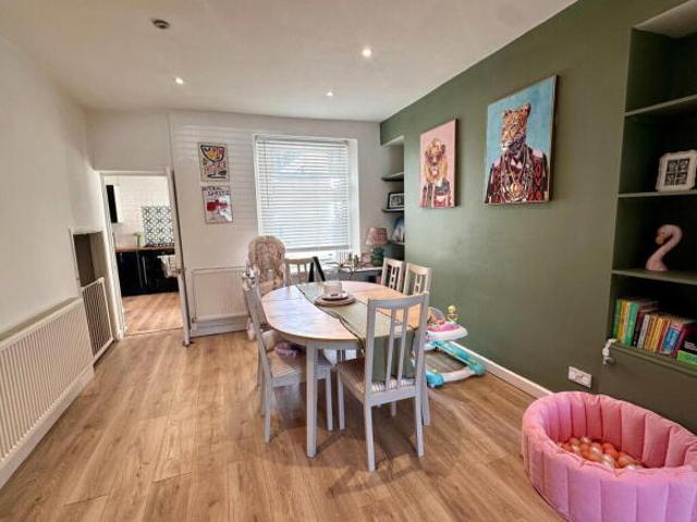 Cottage for sale in Cwmbwrla, Nangreaves