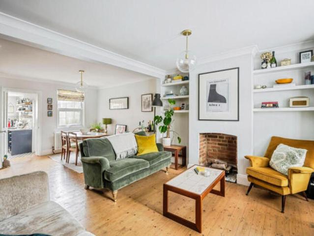 Cottage for sale in Brentwood, Essex