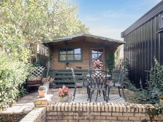 Cottage for sale in Watford, Hertfordshire