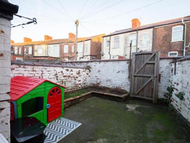 Cottage for sale in Georgia, Greater Manchester