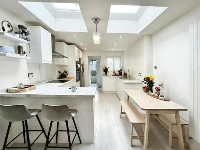 House for sale in Cliff Hill, Warwick