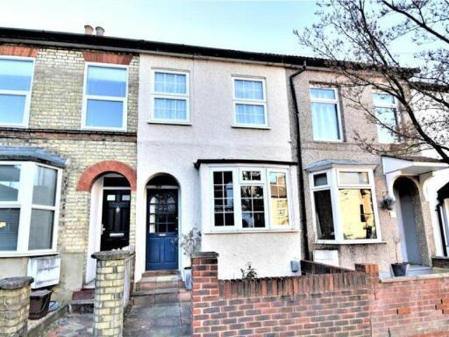 House for sale in Watford, Hertfordshire