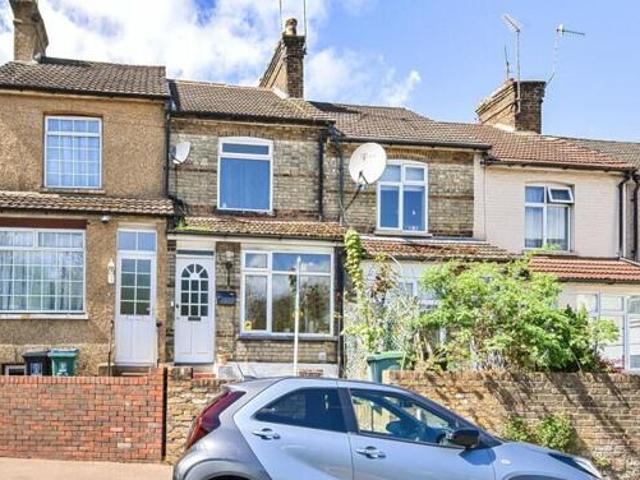 House for sale in North Watford, Hertfordshire