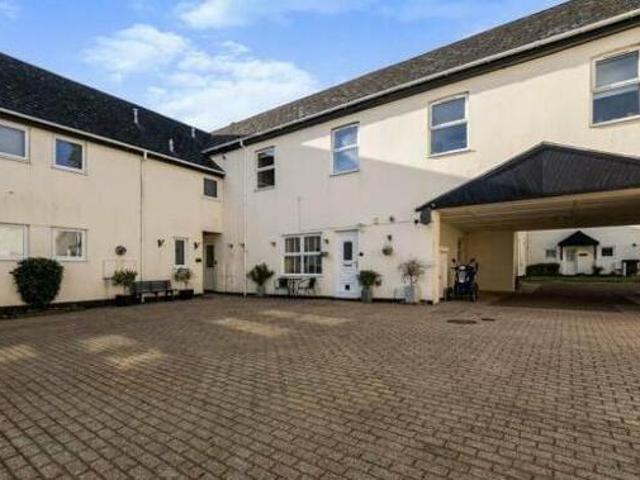 House for sale in Livermead