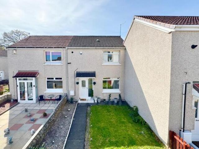 Cottage for sale in Rutherglen, Scotland