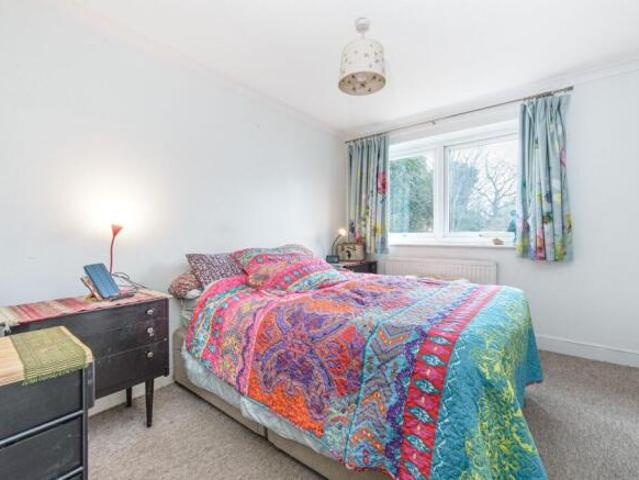 Cottage for sale in Cricklewood, Greater London