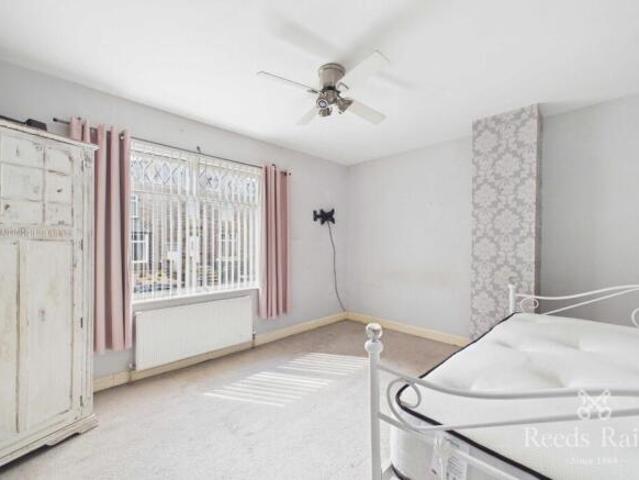 Cottage for sale in Huddersfield, West Yorkshire