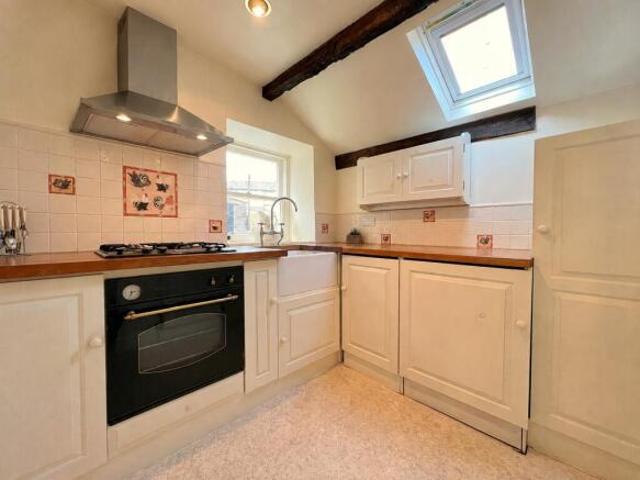 Cottage for sale in Baildon, West Yorkshire